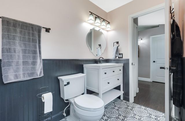 157 Shaleridge Drive, Pataskala, OH 43062