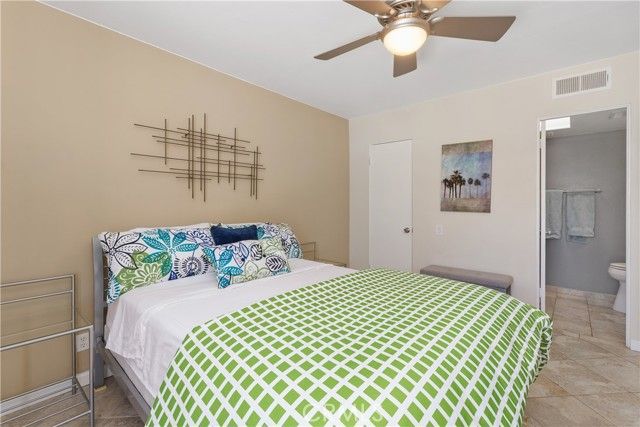 816 E Cottonwood Road 4, Palm Springs, CA 92262