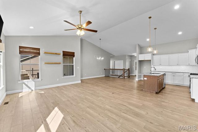 224 Meridian Oaks Drive, Glen Carbon, IL 62034