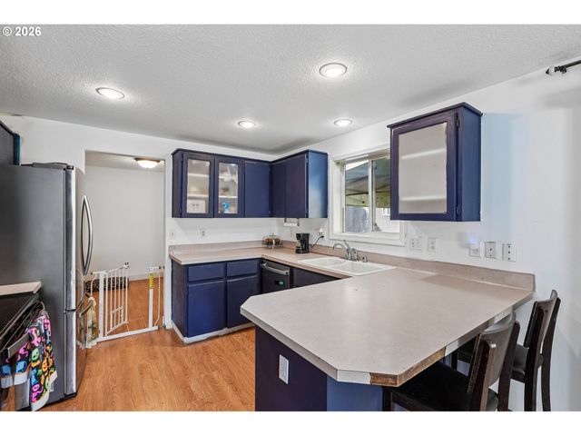 504 Se 5TH St, Battle Ground, WA 98604