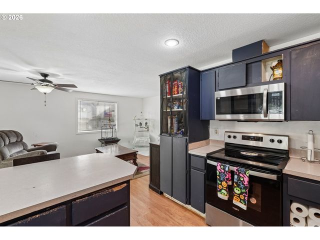504 Se 5TH St, Battle Ground, WA 98604
