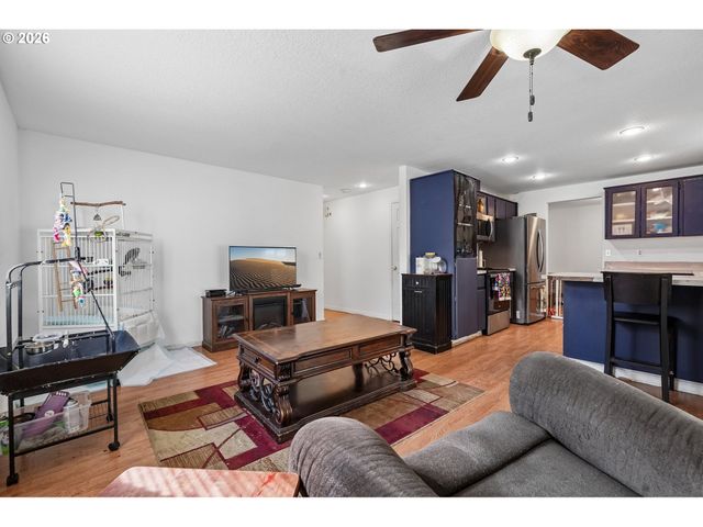 504 Se 5TH St, Battle Ground, WA 98604
