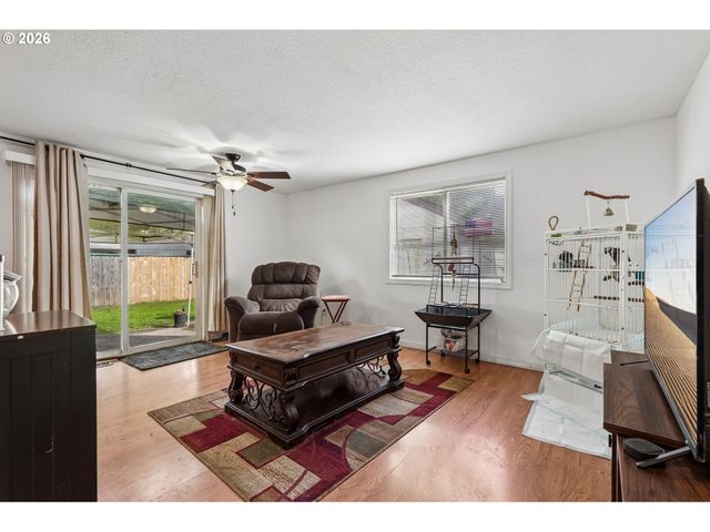 504 Se 5TH St, Battle Ground, WA 98604