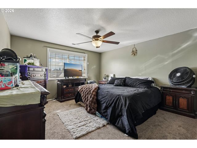 504 Se 5TH St, Battle Ground, WA 98604