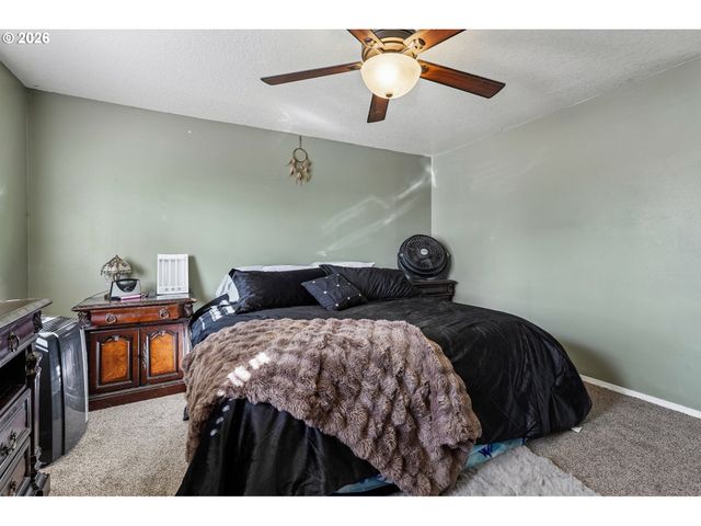 504 Se 5TH St, Battle Ground, WA 98604
