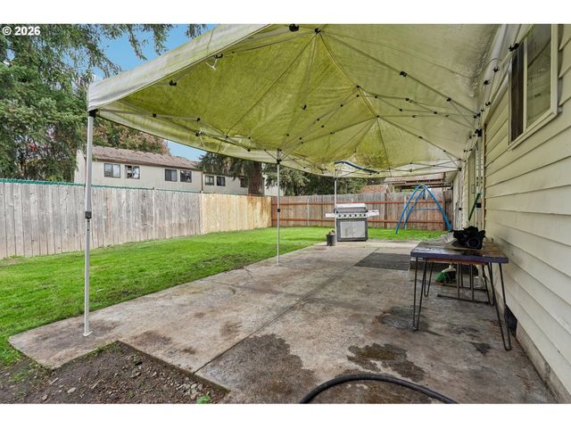 504 Se 5TH St, Battle Ground, WA 98604