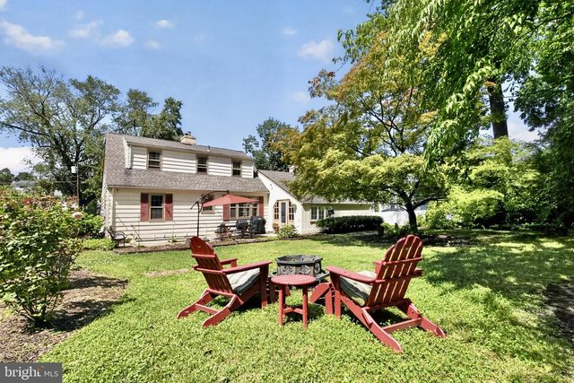 220 HICKORY LN, Haddonfield, NJ 08033