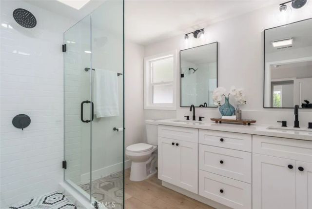 3149 Garden Avenue, Los Angeles, CA 90039