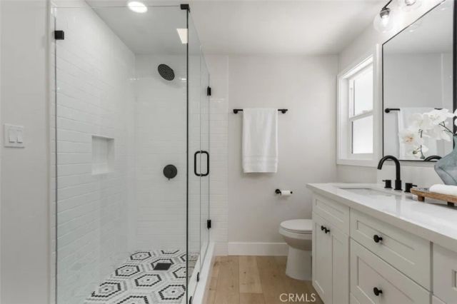 3149 Garden Avenue, Los Angeles, CA 90039