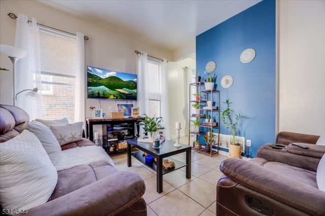 92 Bloomfield Ave, Paterson City, NJ 07503