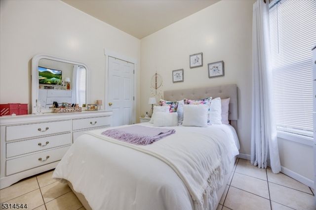 92 Bloomfield Ave, Paterson City, NJ 07503