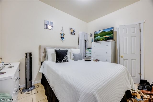 92 Bloomfield Ave, Paterson City, NJ 07503