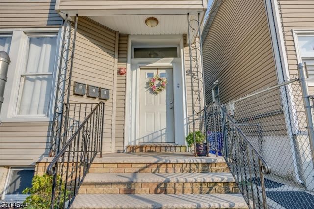92 Bloomfield Ave, Paterson City, NJ 07503