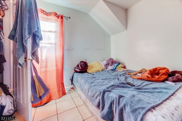 92 Bloomfield Ave, Paterson City, NJ 07503