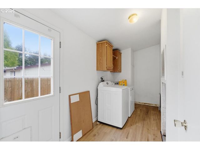 1655 S ELM St 428, Canby, OR 97013