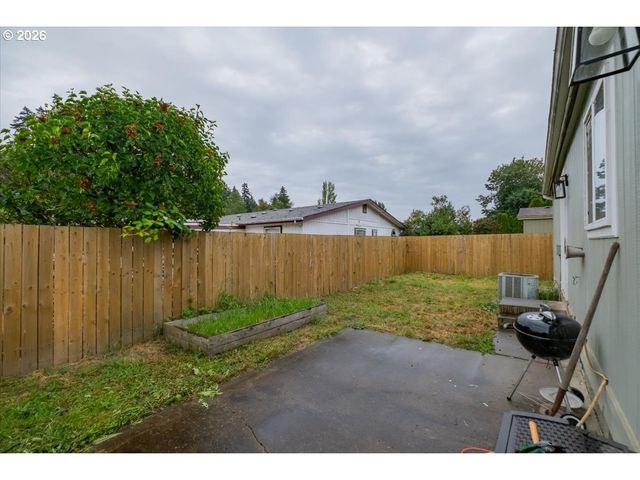 1655 S ELM St 428, Canby, OR 97013