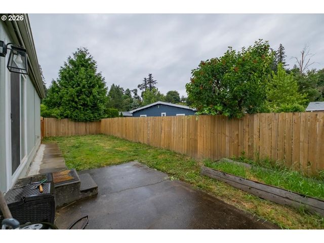 1655 S ELM St 428, Canby, OR 97013