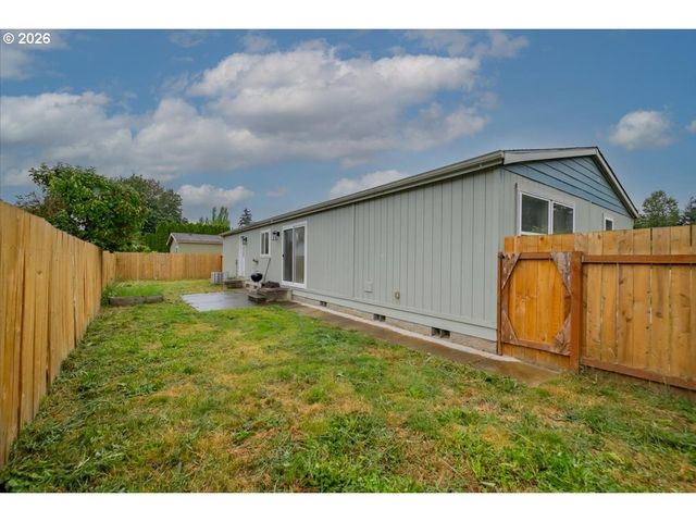 1655 S ELM St 428, Canby, OR 97013