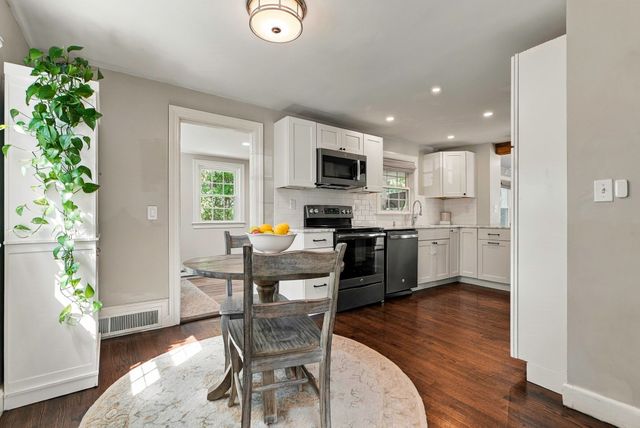 34 Audrea Rd, Framingham, MA 01701