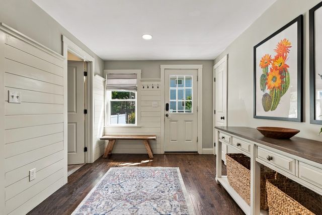 34 Audrea Rd, Framingham, MA 01701