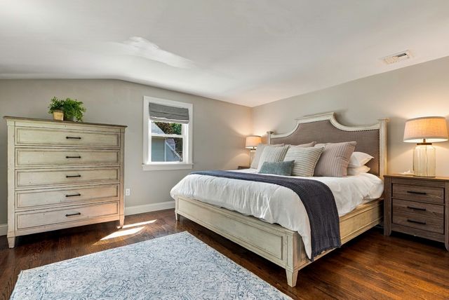 34 Audrea Rd, Framingham, MA 01701