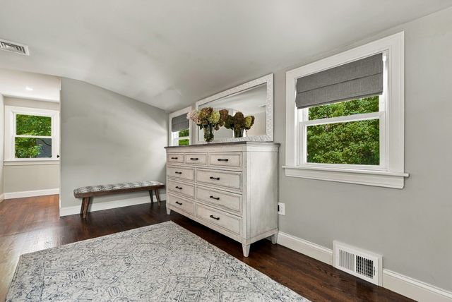 34 Audrea Rd, Framingham, MA 01701