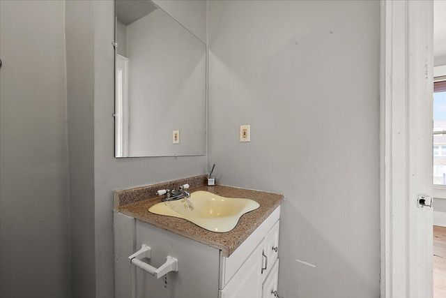 1451 Atkinson Street, Detroit, MI 48206