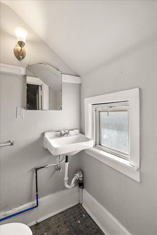 1451 Atkinson Street, Detroit, MI 48206