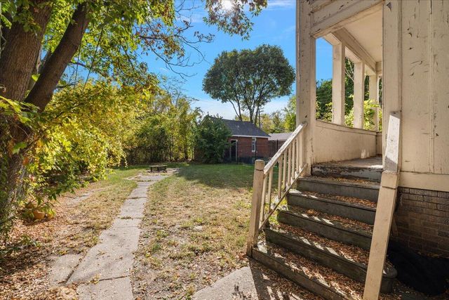 1451 Atkinson Street, Detroit, MI 48206