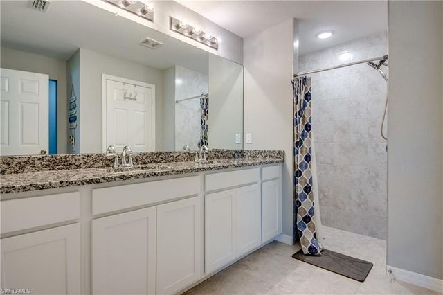 506 NE 2nd PL, Cape Coral, FL 33909