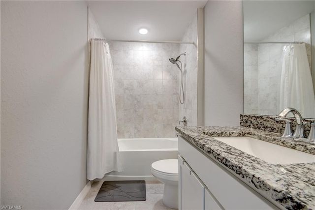 506 NE 2nd PL, Cape Coral, FL 33909