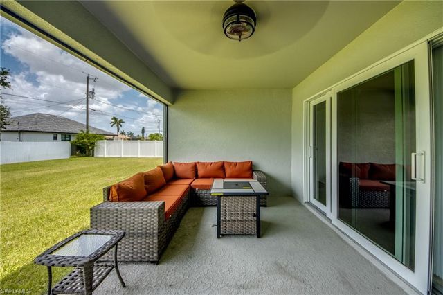 506 NE 2nd PL, Cape Coral, FL 33909
