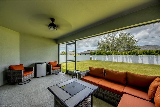 506 NE 2nd PL, Cape Coral, FL 33909