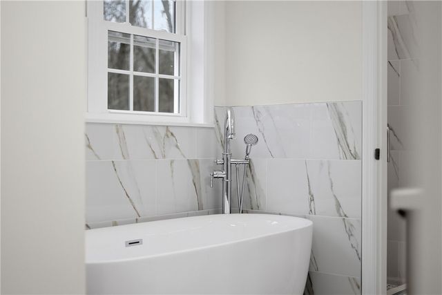 5149 Watters Road, Lower Burrell, PA 15068