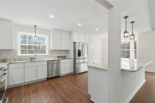 5149 Watters Road, Lower Burrell, PA 15068