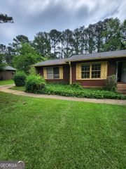 3560 Dogwood Farm Road, Decatur, GA 30034