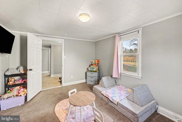 1002 GOODYEAR ROAD, Gardners, PA 17324