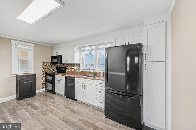 1002 GOODYEAR ROAD, Gardners, PA 17324