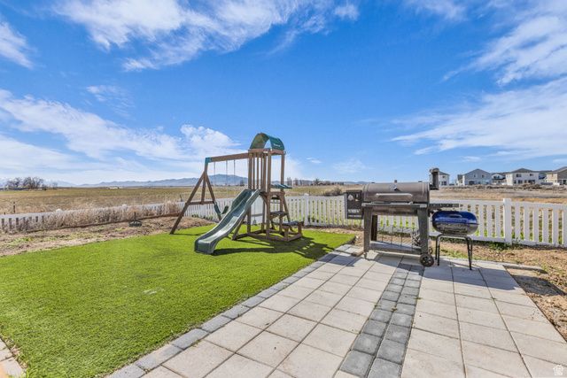 3056 S 2725 W, Syracuse, UT 84075