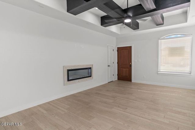 429 Deserts Drive, Socorro, TX 79927