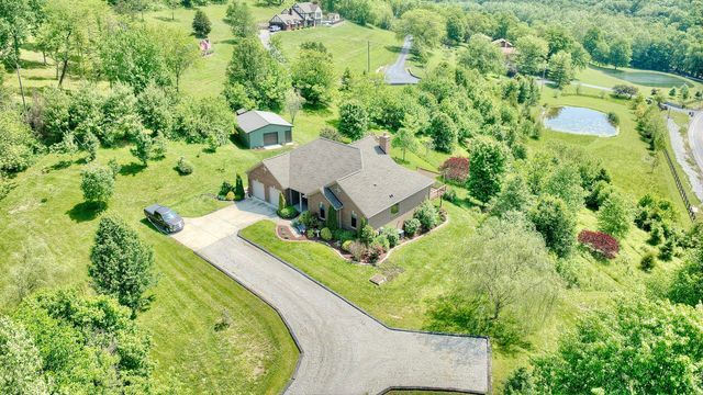 4670 Belleview Road, Petersburg, KY 41080