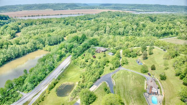 4670 Belleview Road, Petersburg, KY 41080