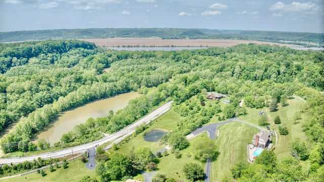 4670 Belleview Road, Petersburg, KY 41080