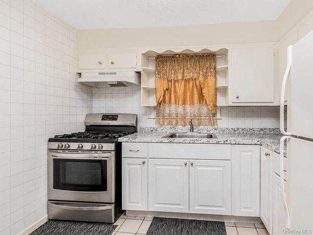 4607 Wilder Avenue, Bronx, NY 10466