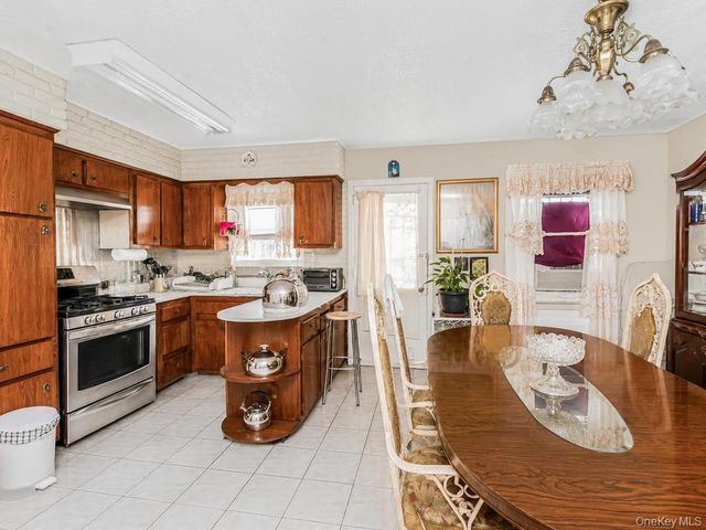 4607 Wilder Avenue, Bronx, NY 10466