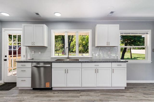 2446 Forest Park Drive, Dyer, IN 46311