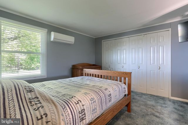 530 E ROSEBUD RD, Myerstown, PA 17067