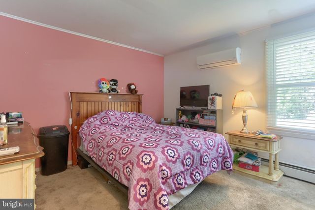 530 E ROSEBUD RD, Myerstown, PA 17067