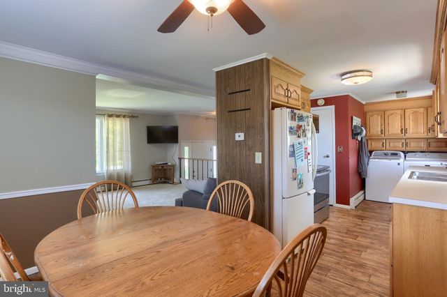530 E ROSEBUD RD, Myerstown, PA 17067