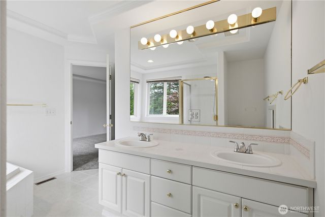 2021 Hoquiam Avenue NE, Renton, WA 98059